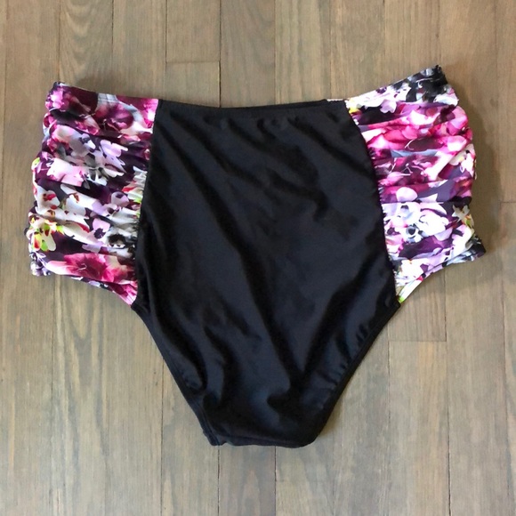 NWT Cyn&Luca baiting suit bottom - Picture 8 of 8